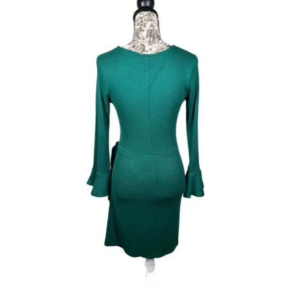 Francesca's Bell Sleeve Raquel Wrap Skirt Hacci Mini Dress Green Size Sm… - Picture 5 of 9